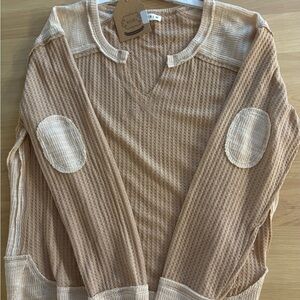 Kori Women's V-Neck Tan and Cream Sweater